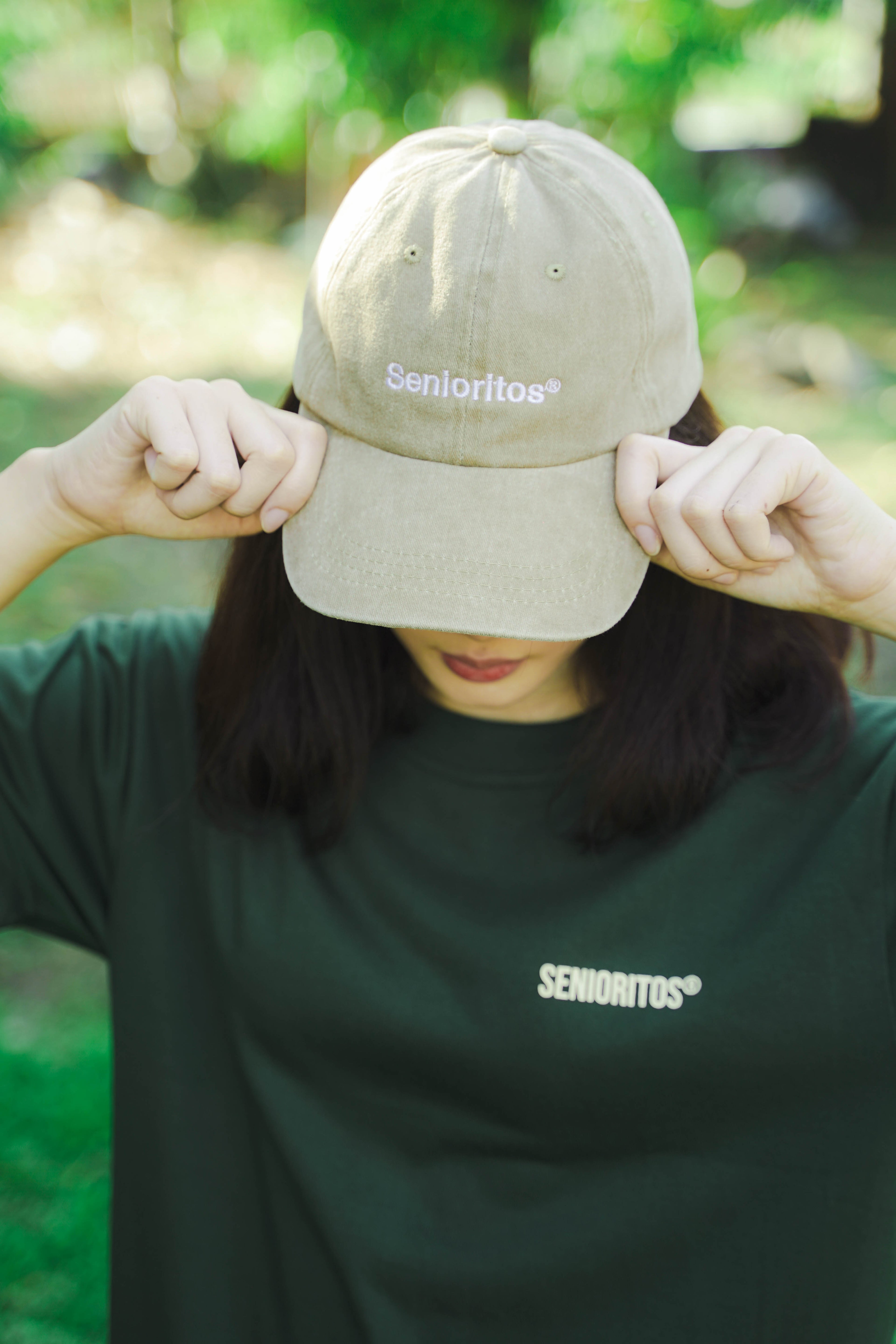 HELVETICA ACID DAD CAP