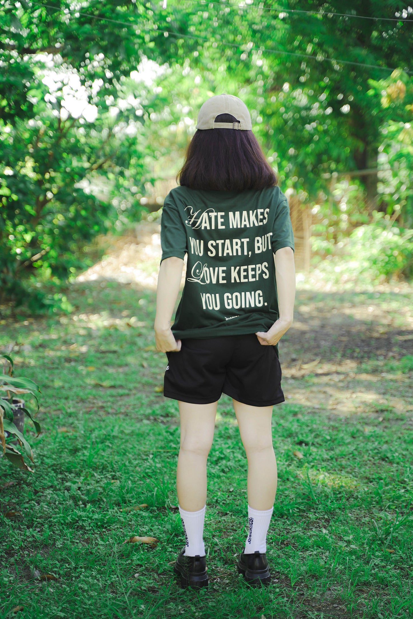 LOVE HATE TEE | GREEN