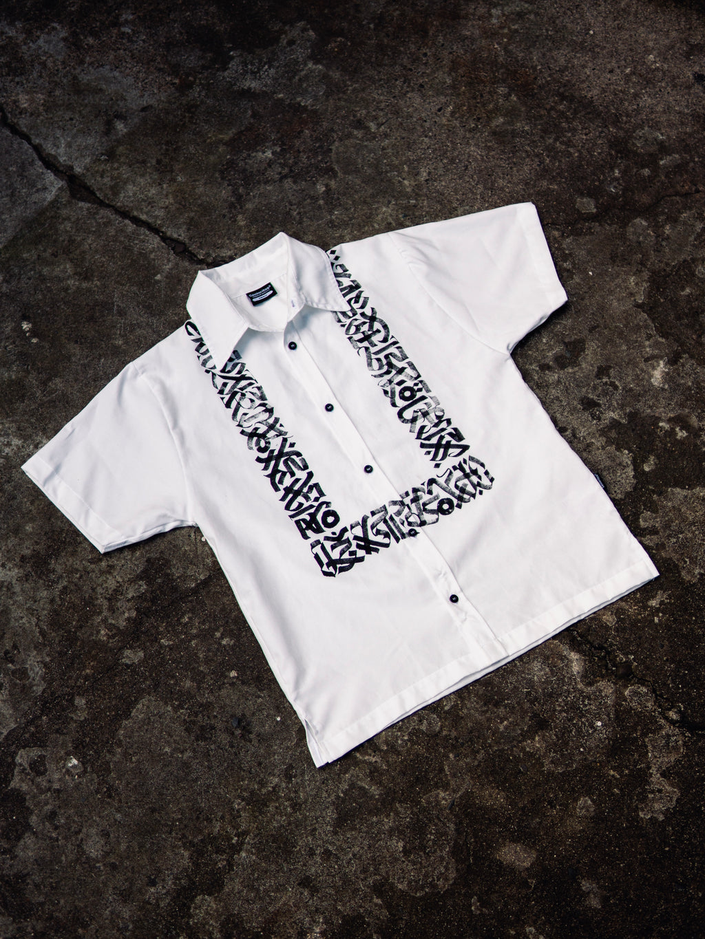 CALLIGRAFFITI BUTTON DOWN POLO 01 | WHITE