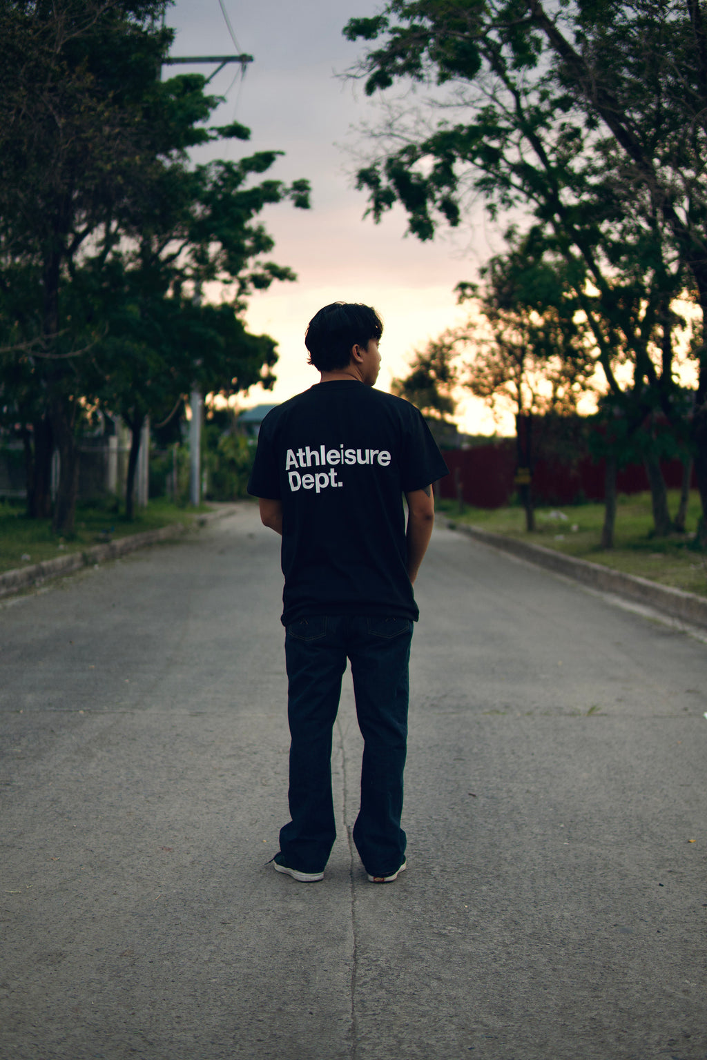 ATHLEISURE DEPT TEE | BLACK