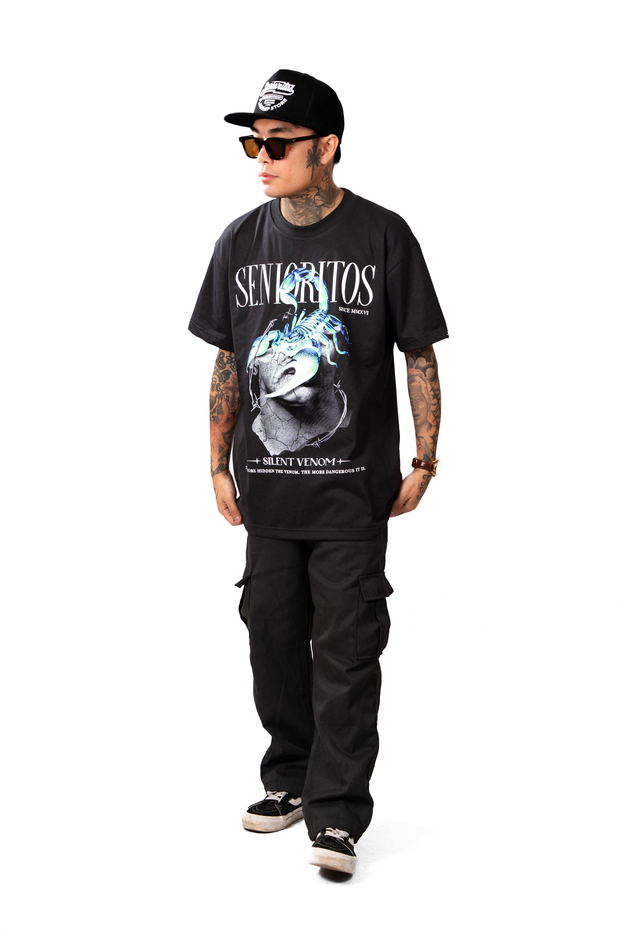 SILENT VENOM (SCORPION) TEE | BLACK