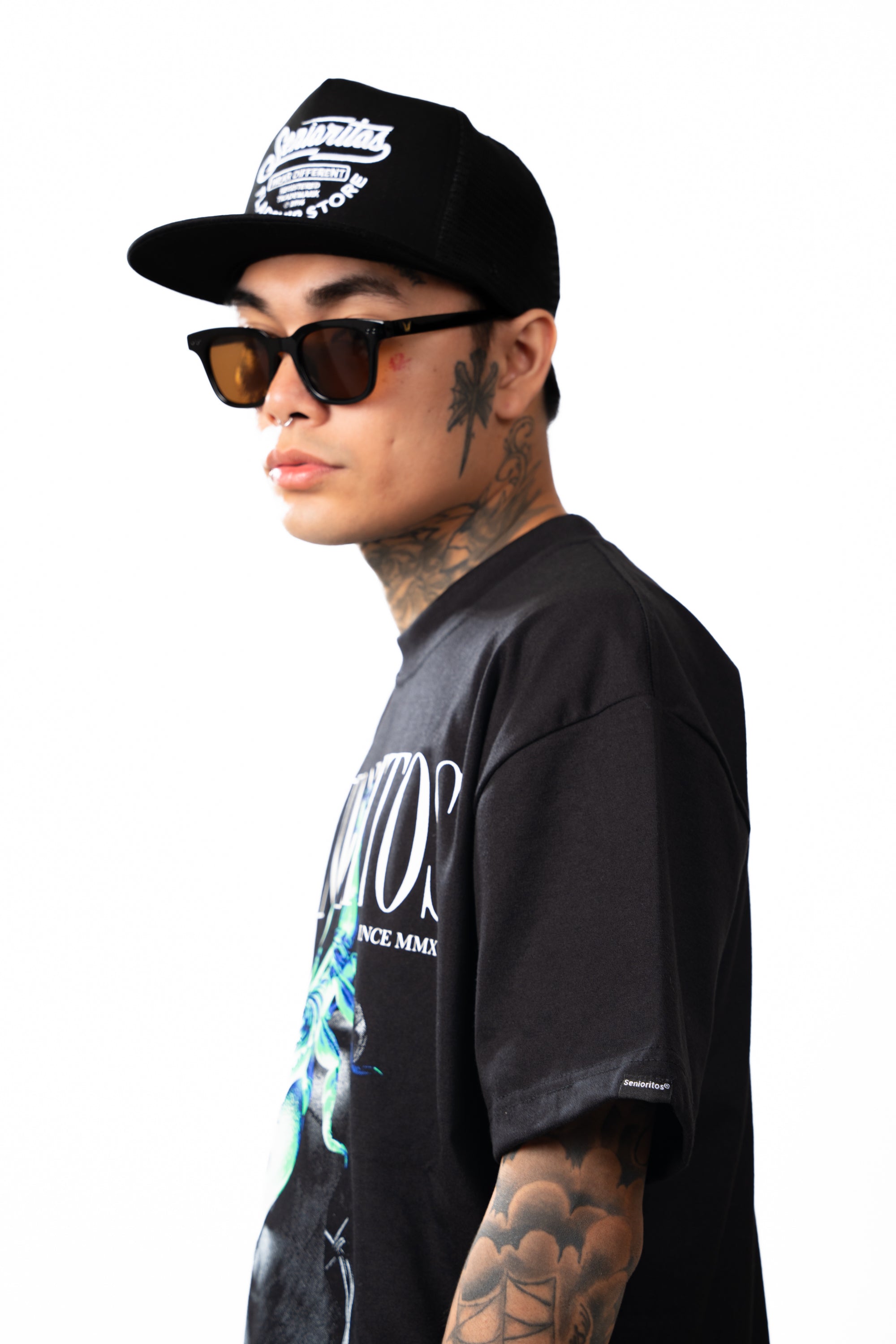 SILENT VENOM (SCORPION) TEE | BLACK