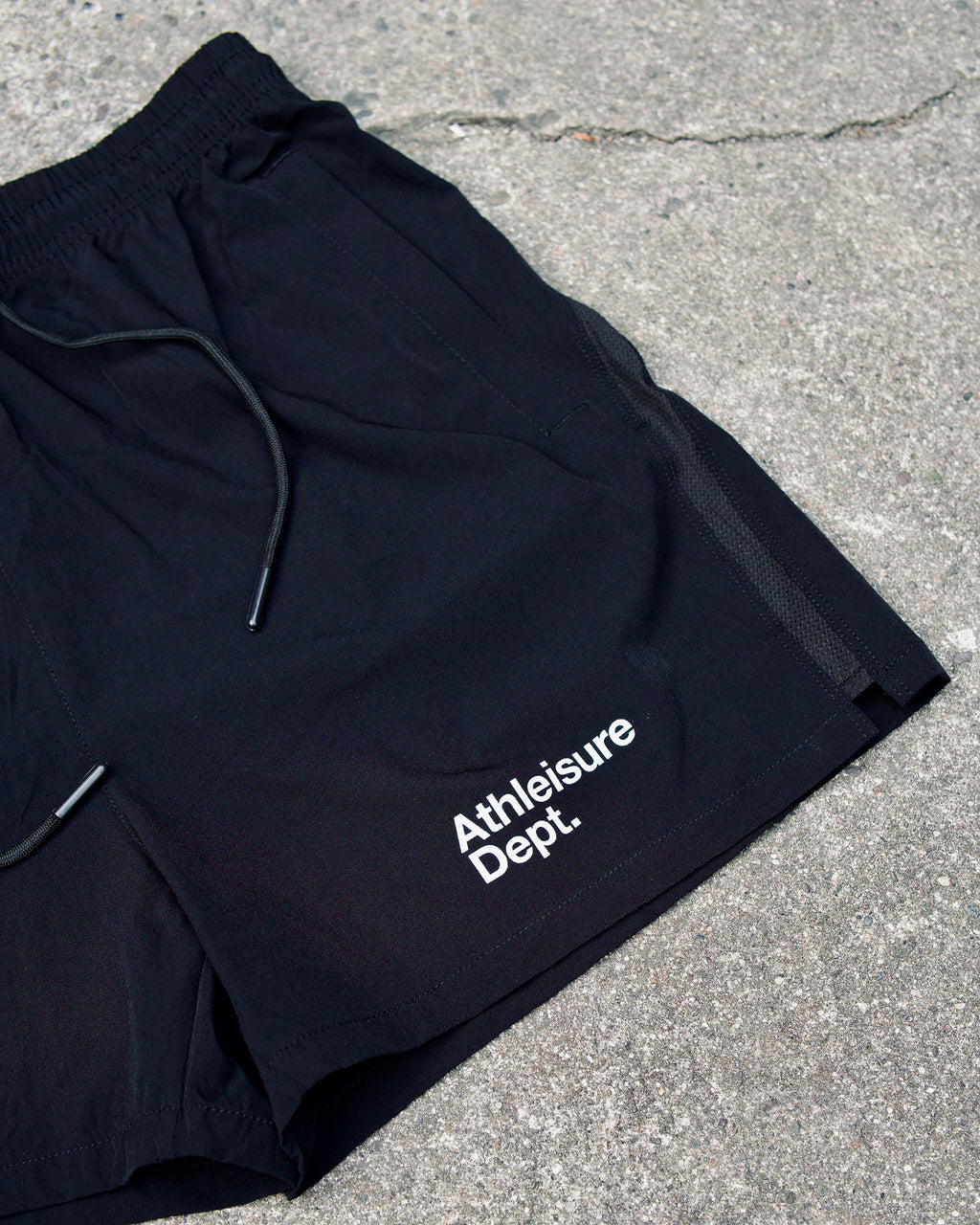 ATHLEISURE DEPT PERFORMANCE SHORT | JET BLACK