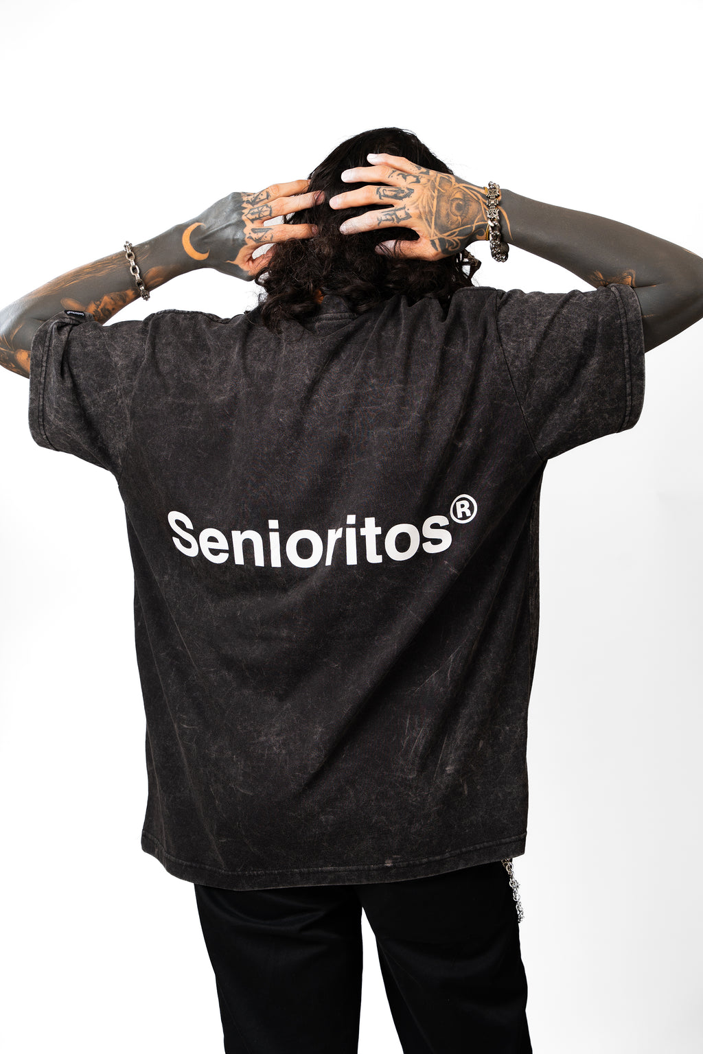 HELVETICA ACID OVERSIZED TEE | BLACK